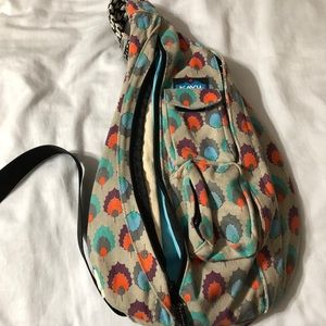KAVU
